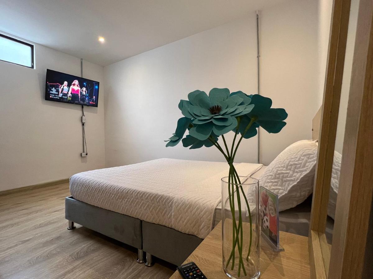 Hostelfc Castellana Apartamento *